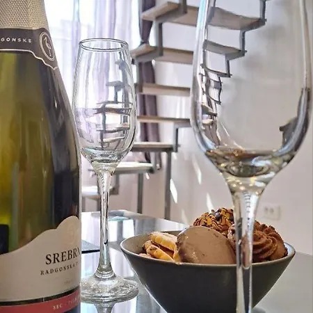 Nest- Centre, Free Parking- Renovated August 2024 Daire Ljubljana