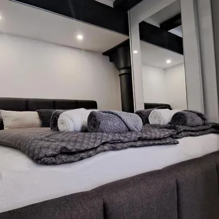 Nest- Centre, Free Parking- Renovated August 2024 Ljubljana