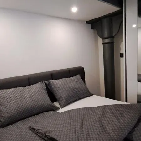 Nest- Centre, Free Parking- Renovated August 2024 Апартаменты Любляна